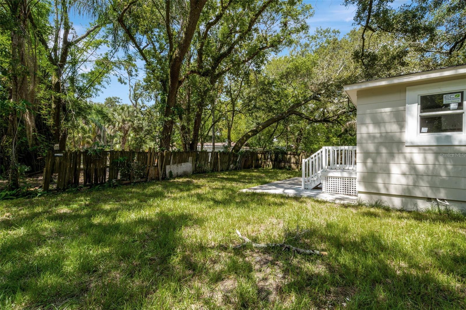 FERN CLIFF - Residential