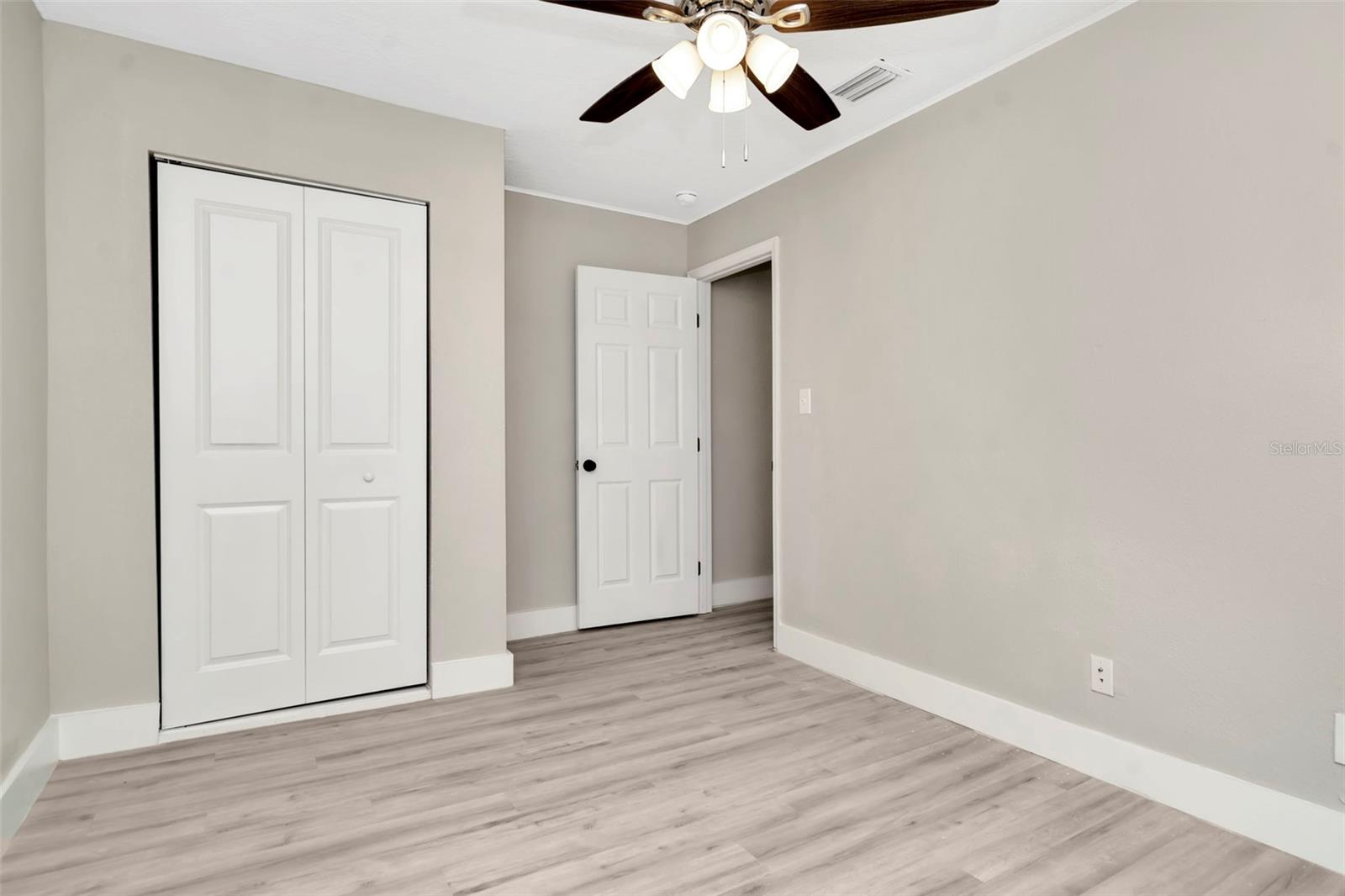 FERN CLIFF - Residential