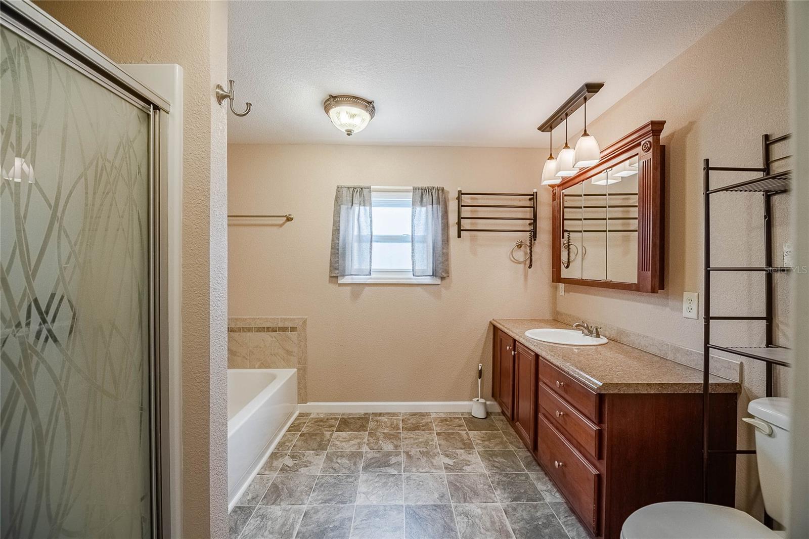 MARTIN ESTATES - Residential