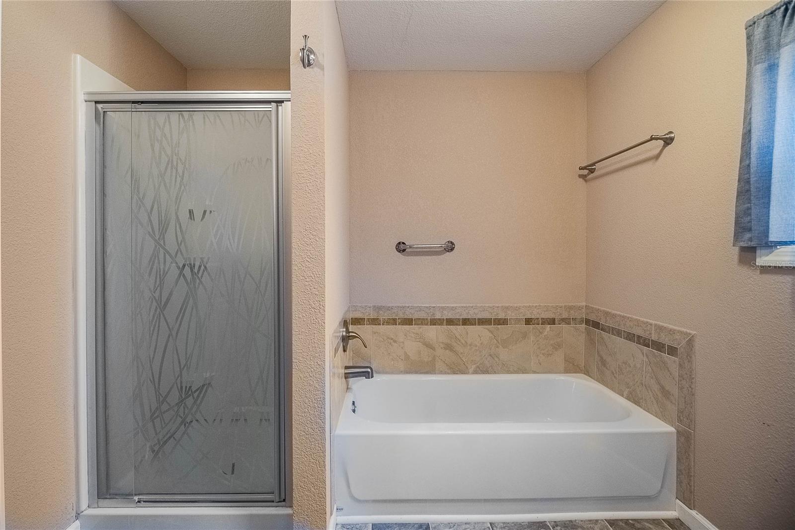 MARTIN ESTATES - Residential