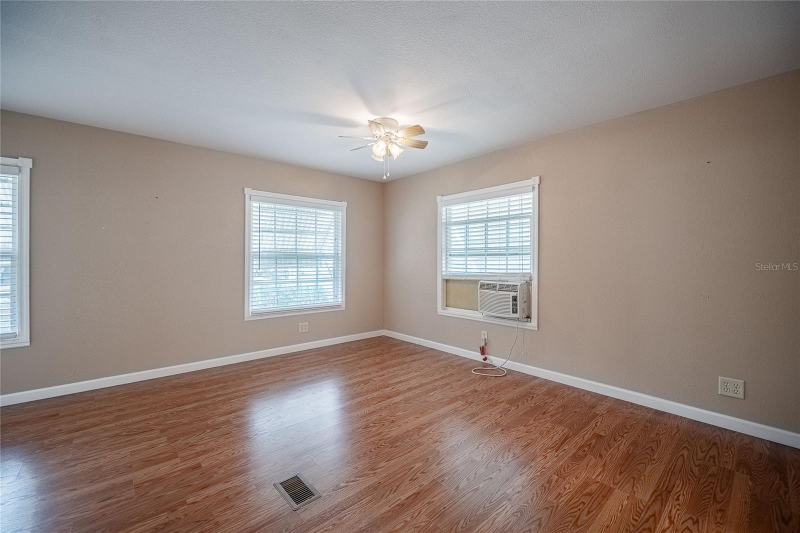 MARTIN ESTATES - Residential