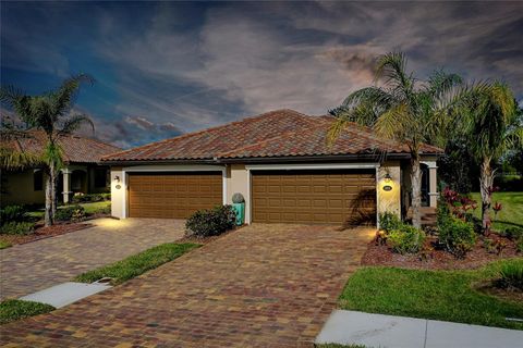 A home in VENICE