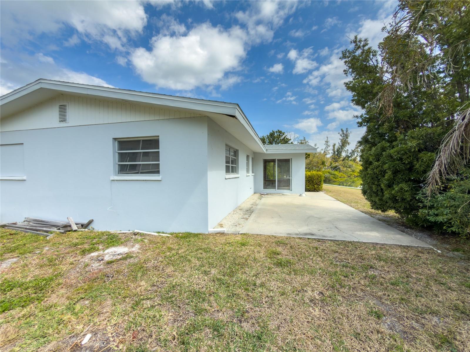 LONGBEACH ON LONGBOAT KEY - Residential