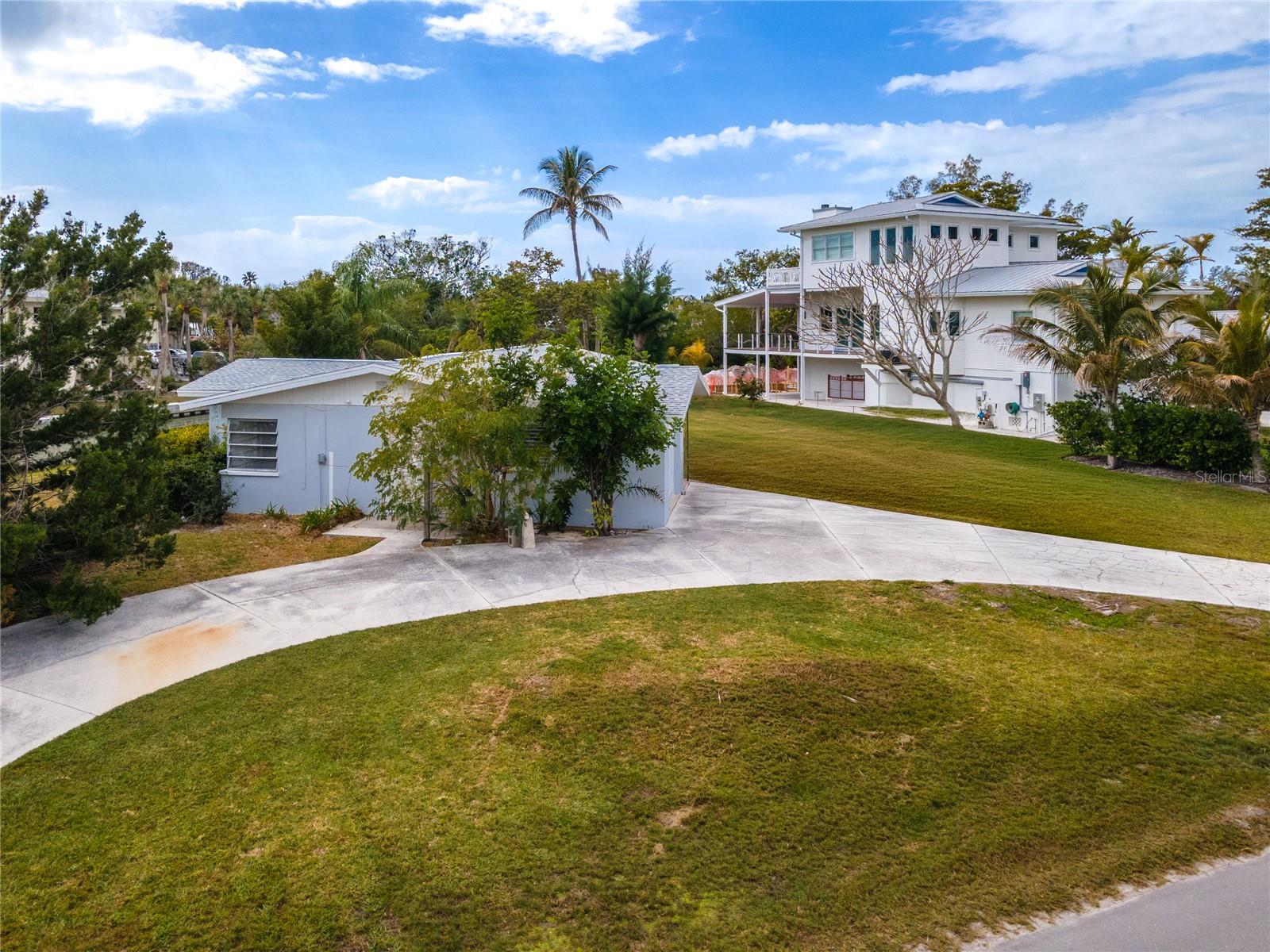 LONGBEACH ON LONGBOAT KEY - Residential