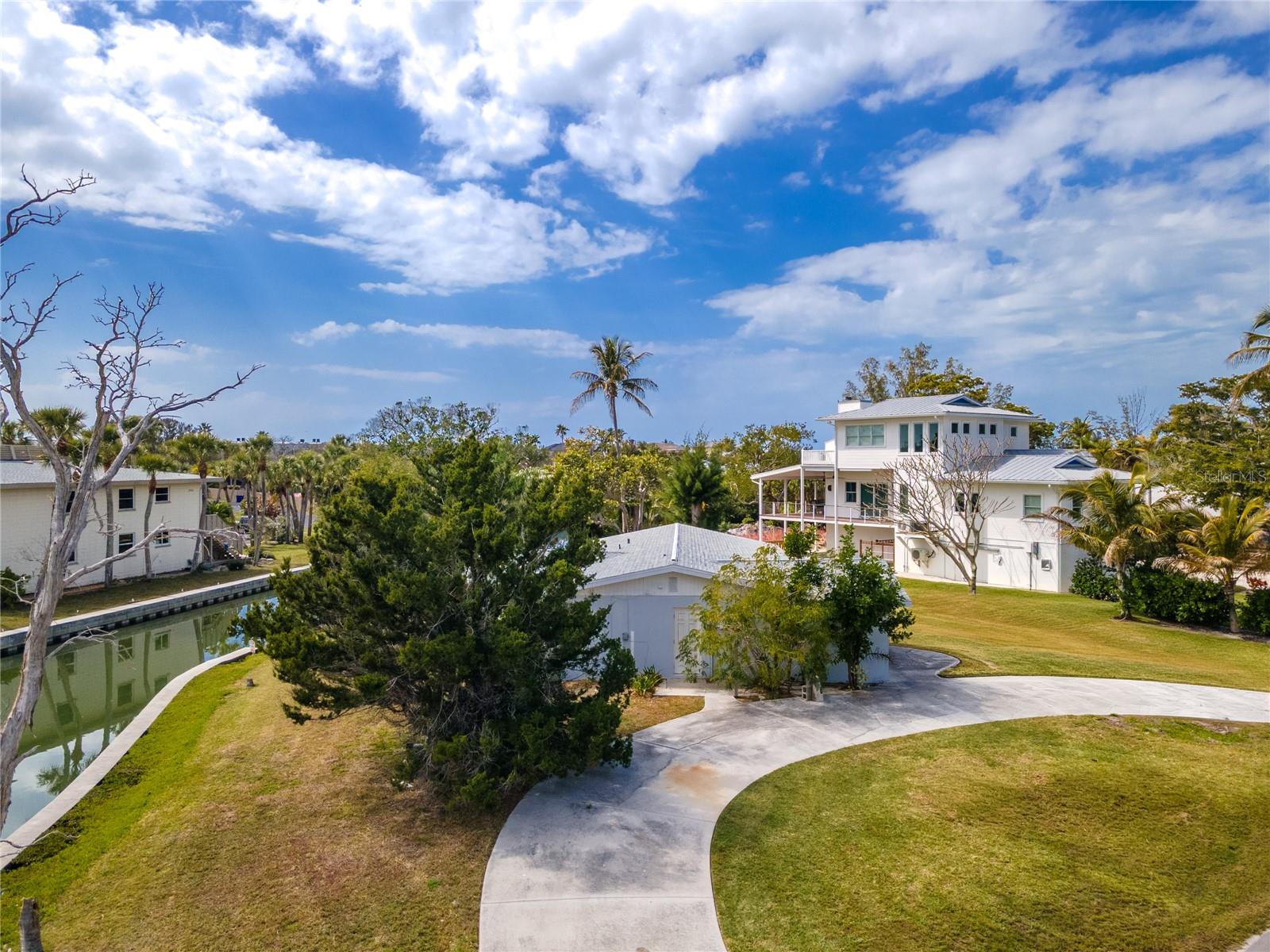 LONGBEACH ON LONGBOAT KEY - Residential