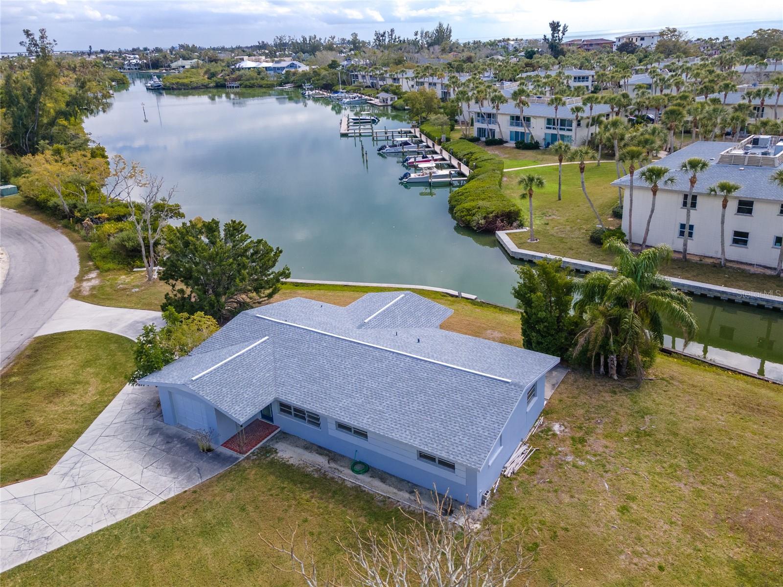 LONGBEACH ON LONGBOAT KEY - Residential