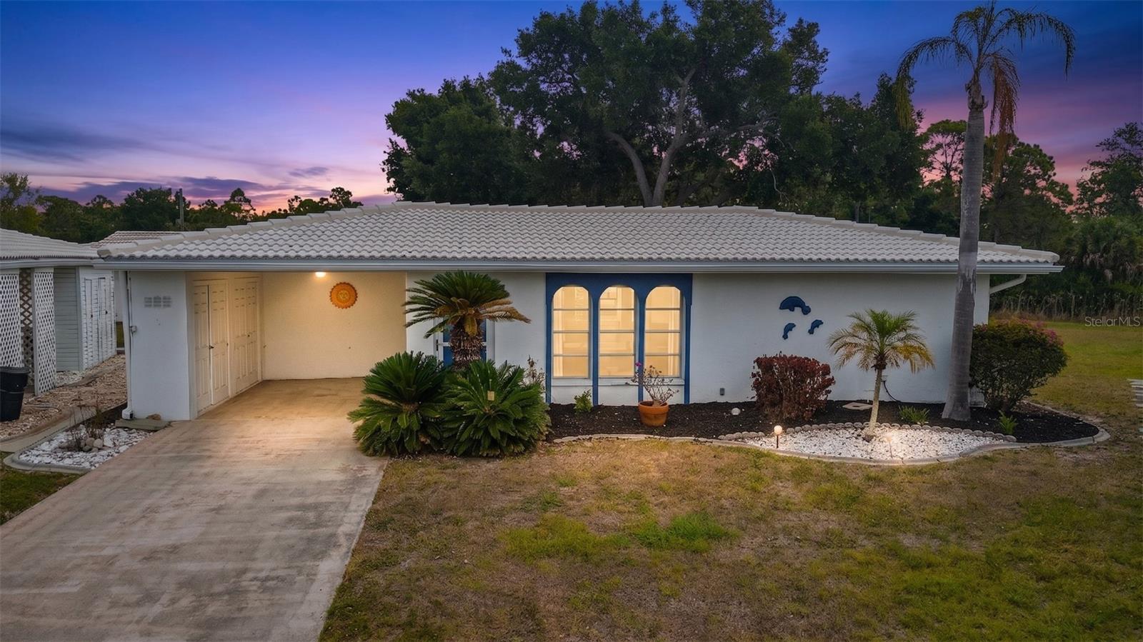 CIRCLE WOODS OF VENICE 1 - Residential