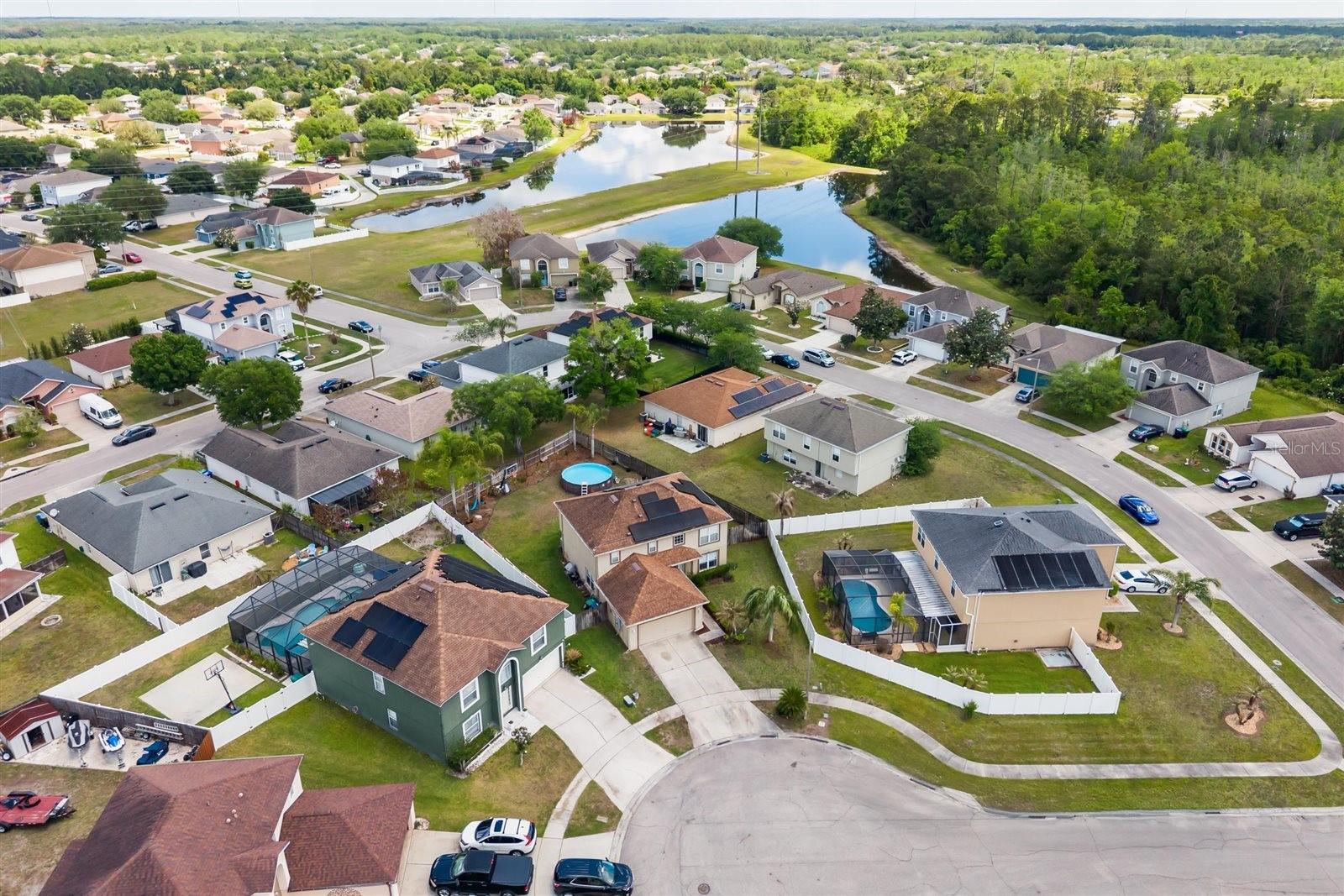 CORNER LAKE PH 03 A & B - Residential