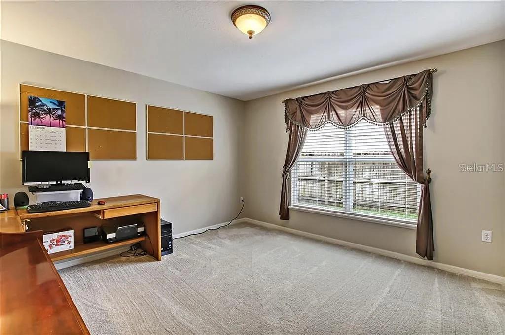 CORNER LAKE PH 03 A & B - Residential