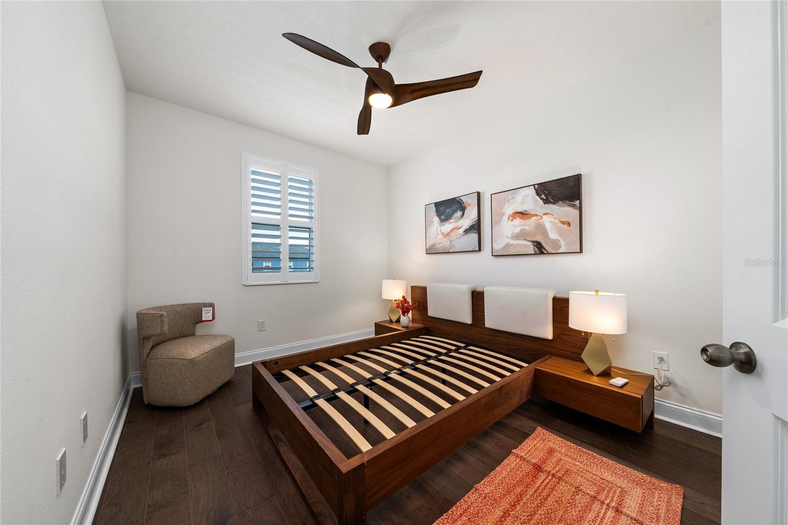 ENCORE/OVATION-PH 4B - Residential Lease