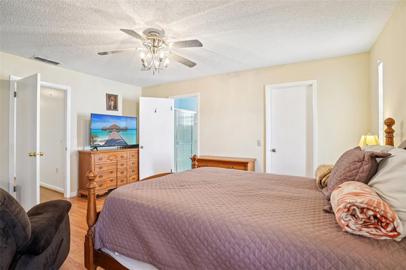 SCOTTISH HIGHLANDS CONDO - Residential