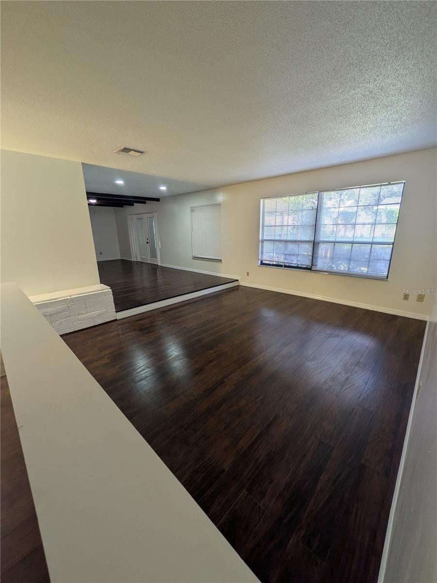 451 TULIP TRAIL