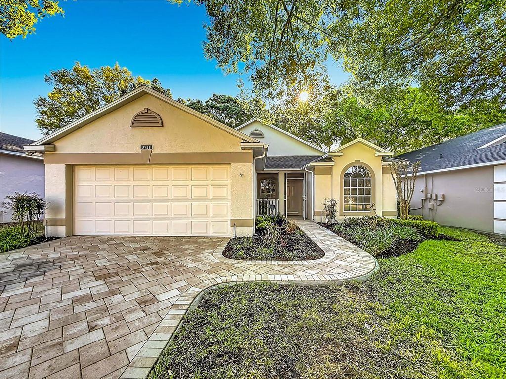 Photo of 3721 Doune Way, Clermont, FL 34711 (MLS # O6392670)