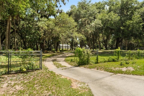 Tiny photo for 7938 Jacksons River Road, Leesburg, FL 34788 (MLS # G5114717)