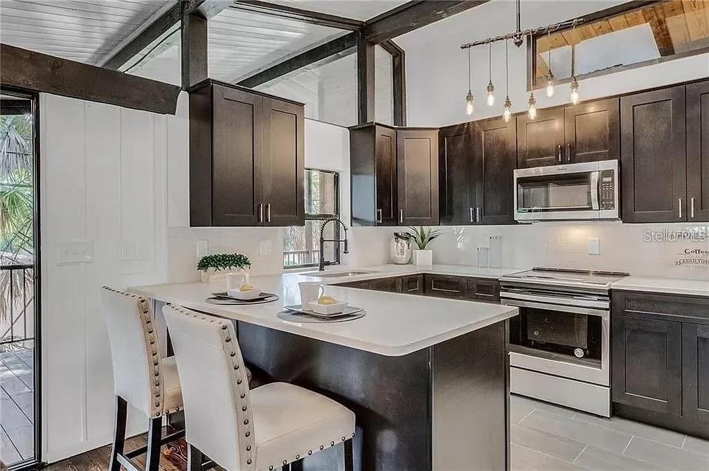 SHORE ACRES EDGEWATER SEC - Residential