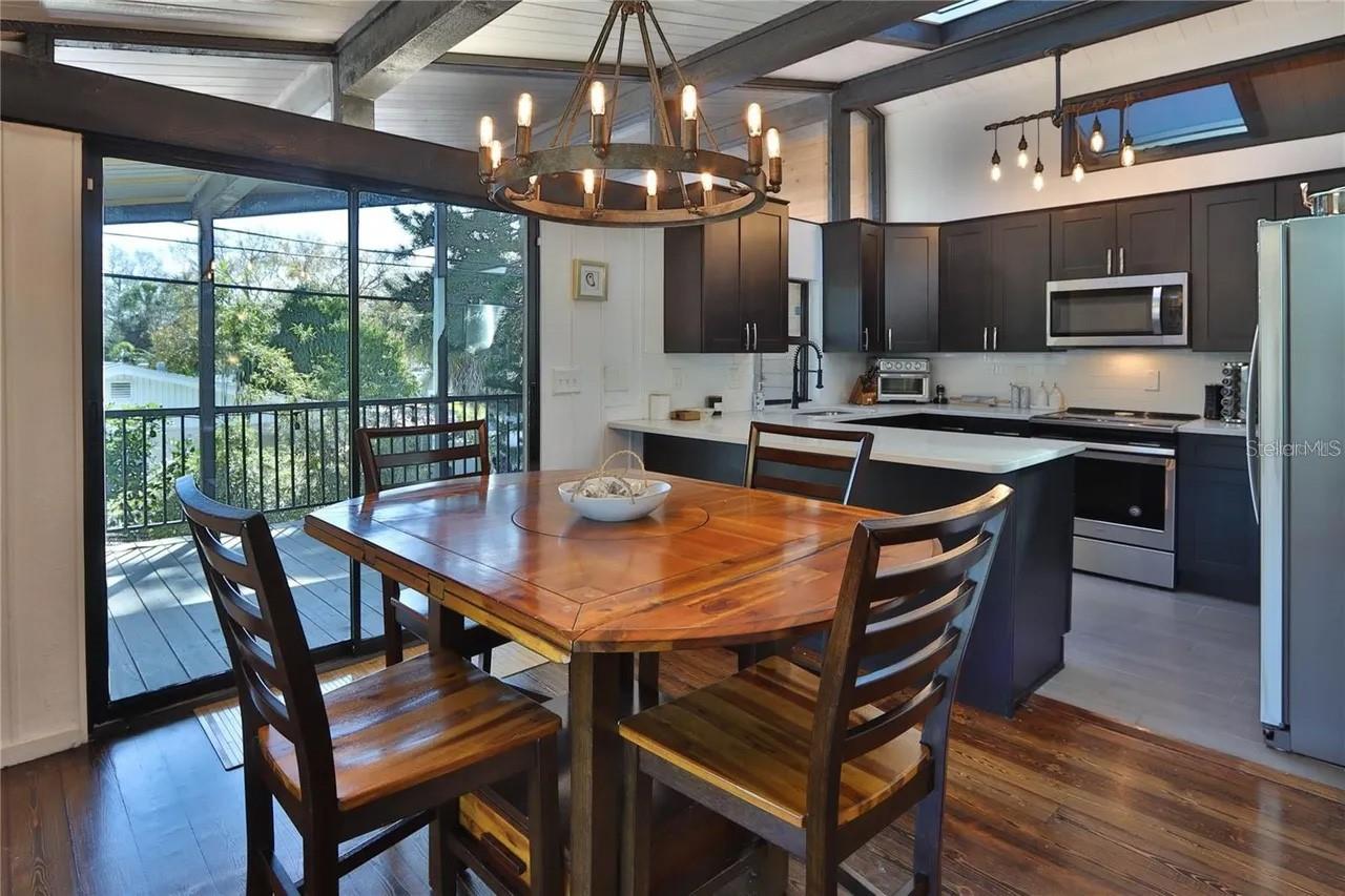 SHORE ACRES EDGEWATER SEC - Residential