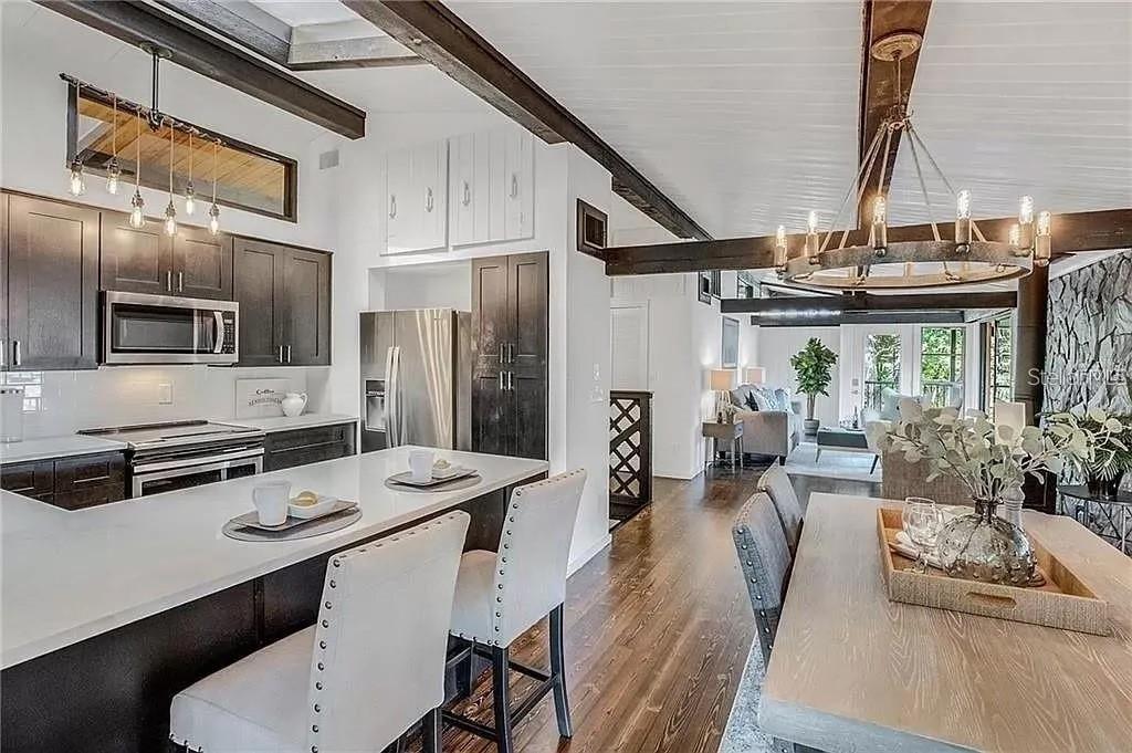 SHORE ACRES EDGEWATER SEC - Residential