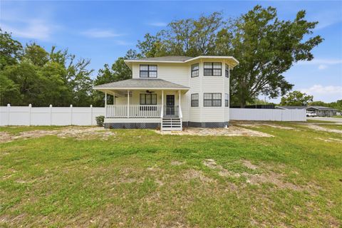 Photo of 9270 SE 157th Place, Summerfield, FL 34491 (MLS # GC539597)
