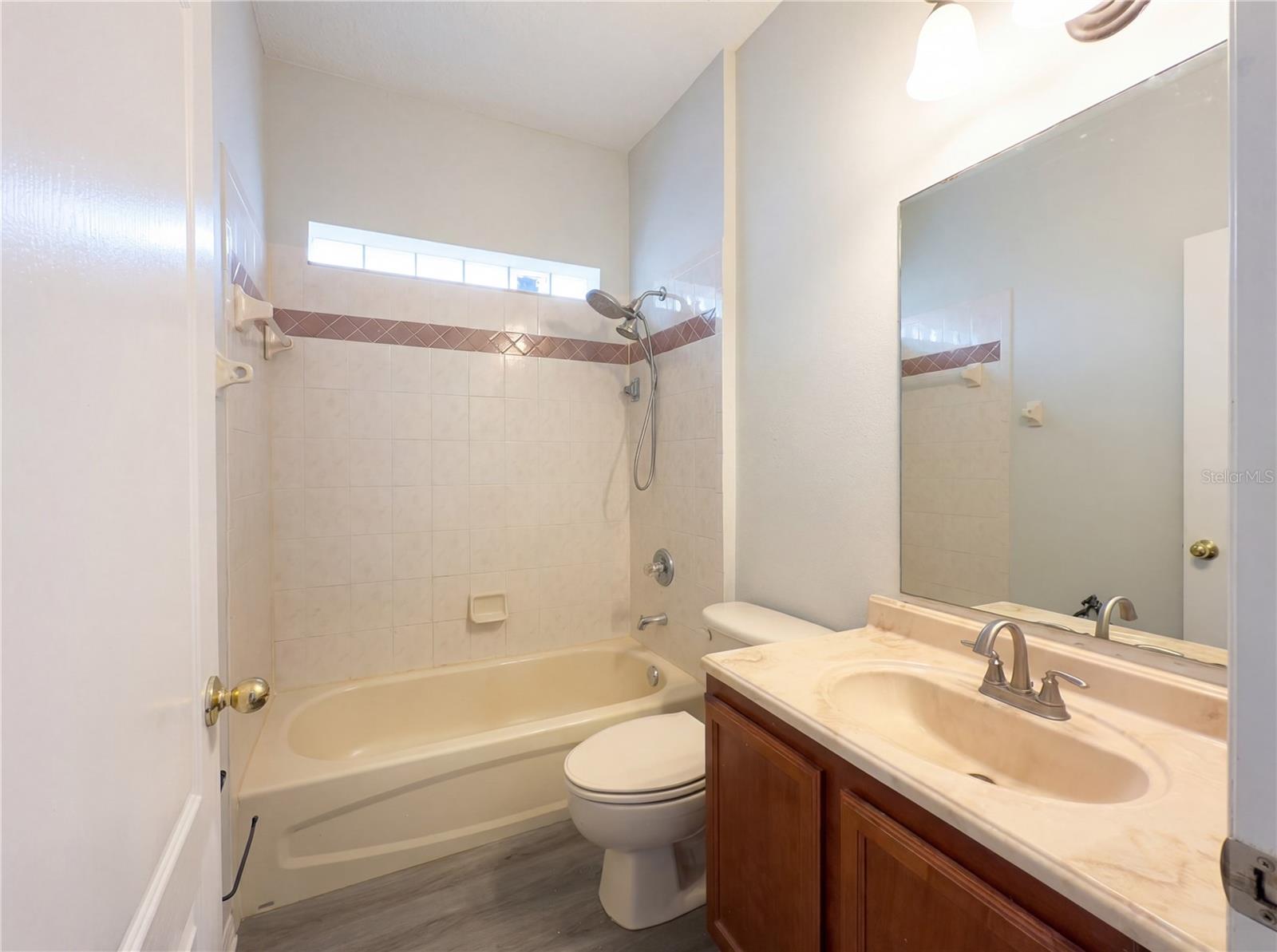 CRYSTAL COVE PH 02 - Residential