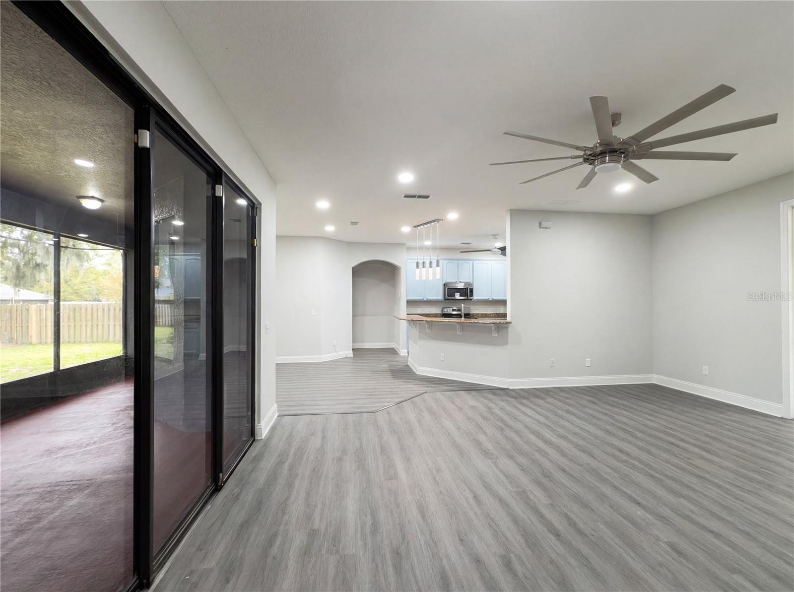 CRYSTAL COVE PH 02 - Residential