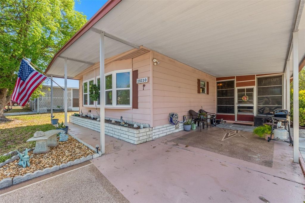 Photo of 15110 Rialto Avenue, Brooksville, FL 34613 (MLS # TB8493852)