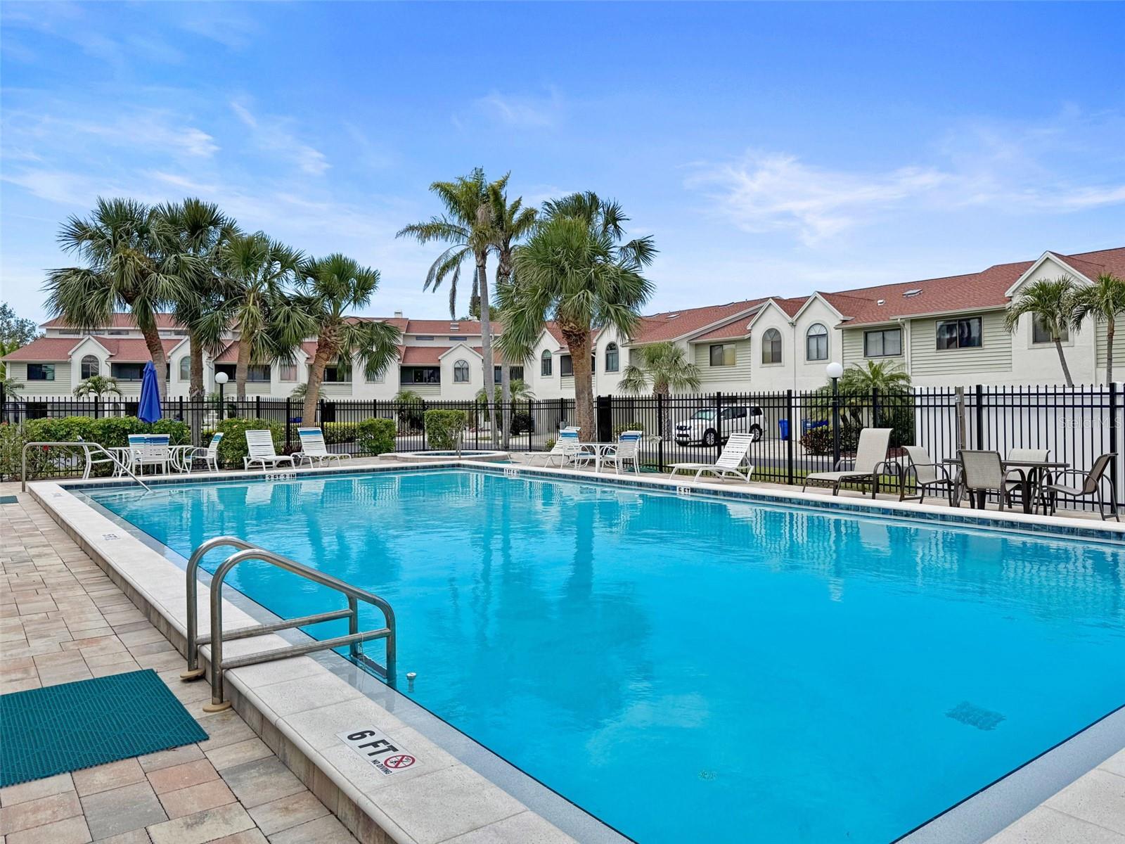 CURLEW LANDINGS UNIT 2 - Residential