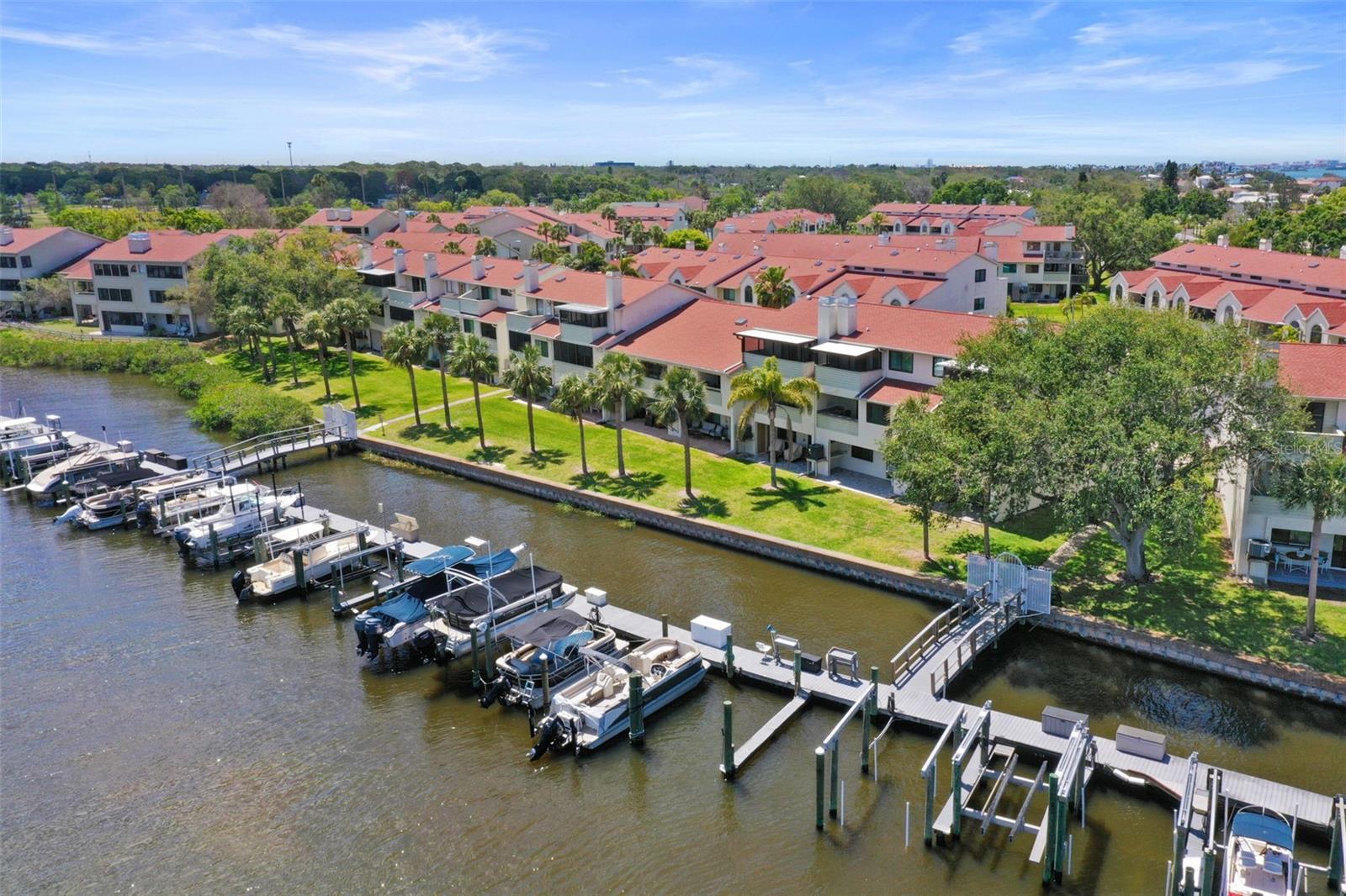 CURLEW LANDINGS UNIT 2 - Residential