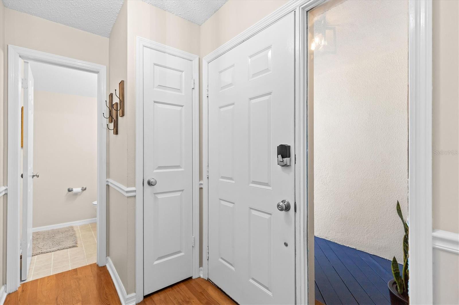 5203 BAYSHORE BOULEVARD 14