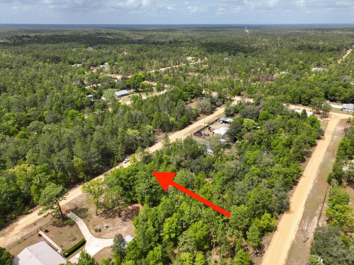 INTERLACHEN LAKES ESTATES - Land