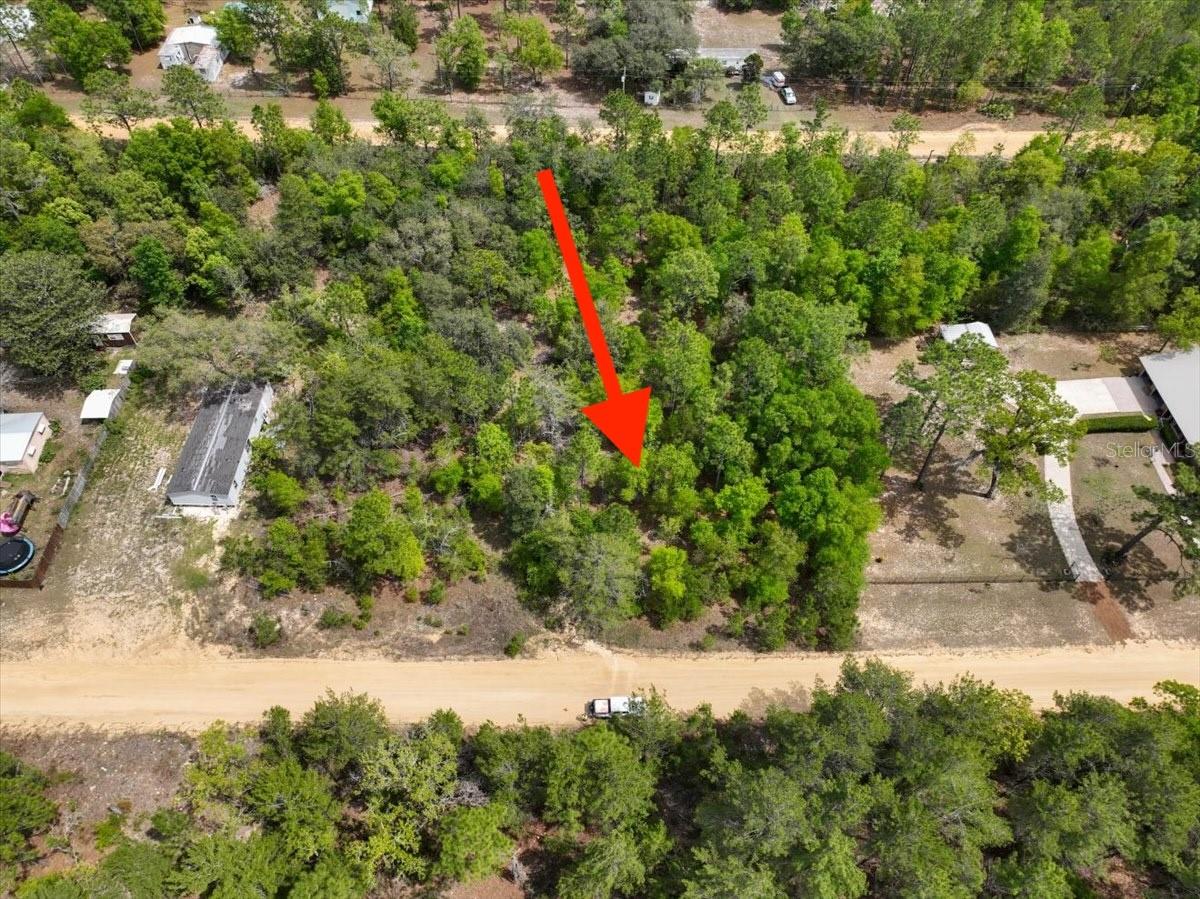 INTERLACHEN LAKES ESTATES - Land