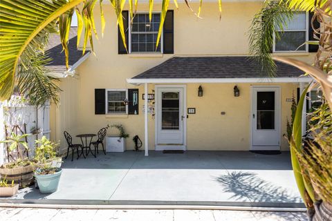 A home in APOPKA