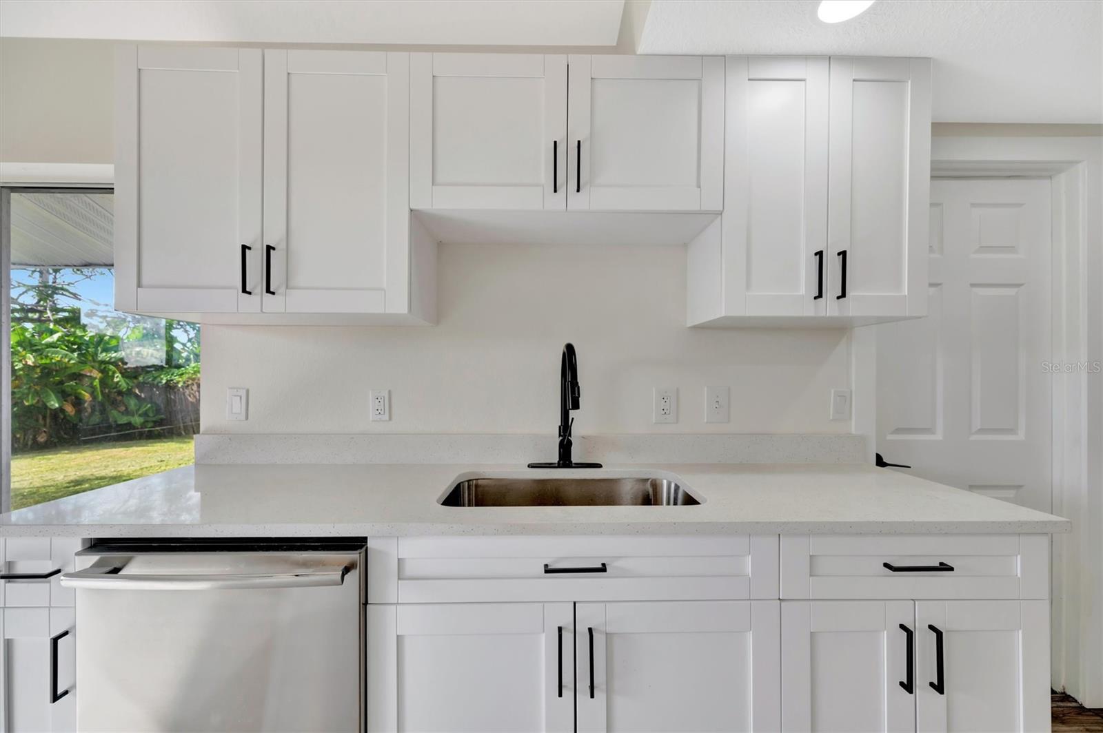 BAHIA VISTA - Residential