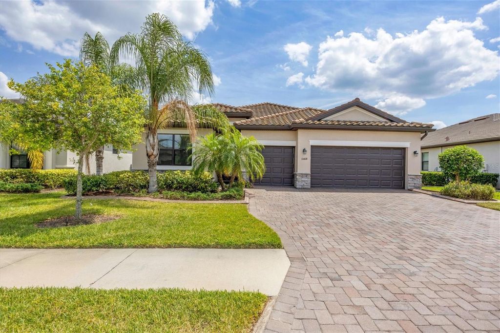 Photo of 11408 Autumn Leaf Way, Bradenton, FL 34212 (MLS # A4691981)