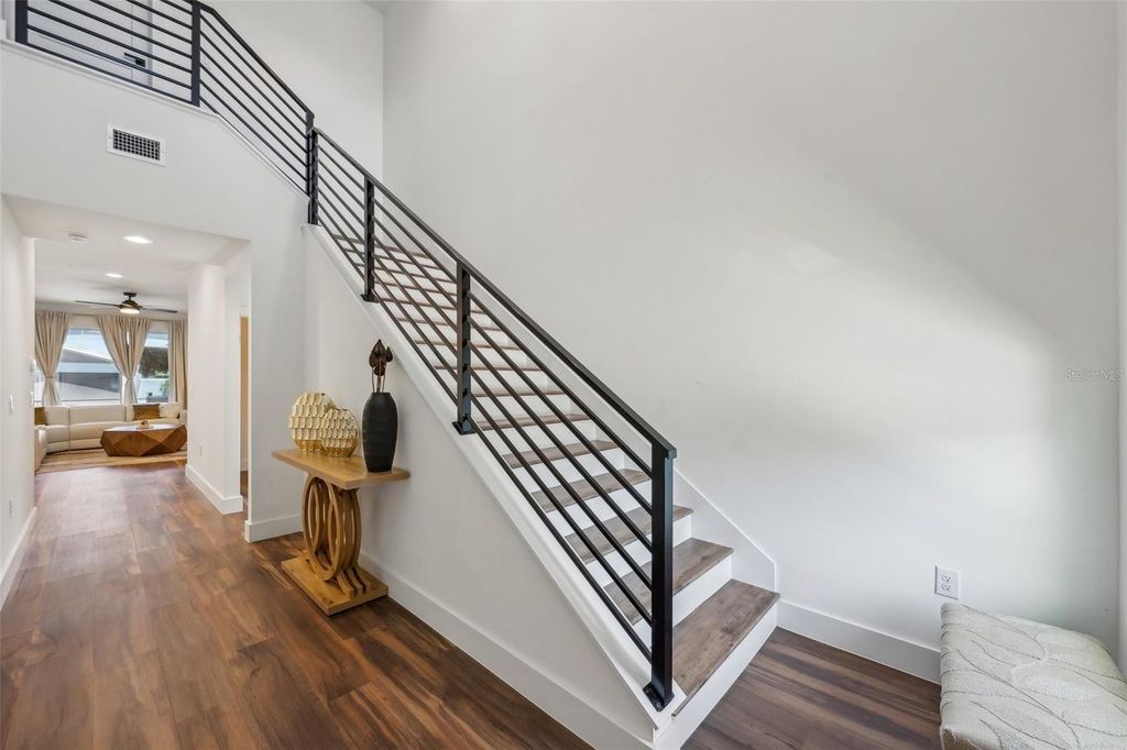 Photo of 7302 S Elliott Street, Tampa, FL 33616 (MLS # O6404612)