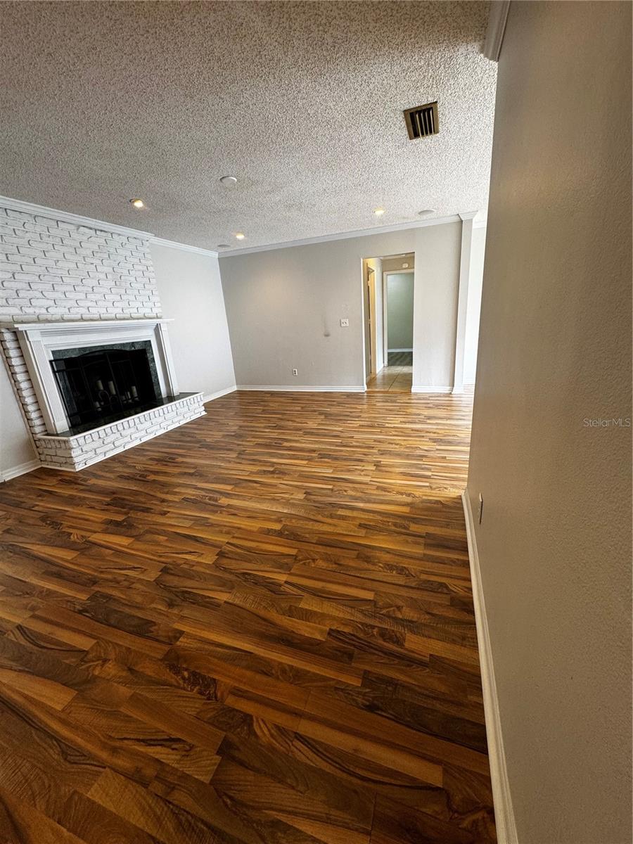 MOUNT DORA SUNSET HEIGHTS - Residential Lease