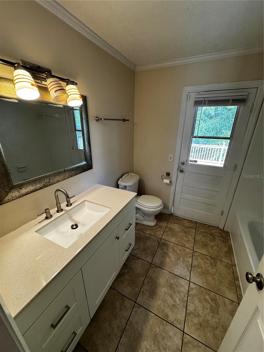 MOUNT DORA SUNSET HEIGHTS - Residential Lease