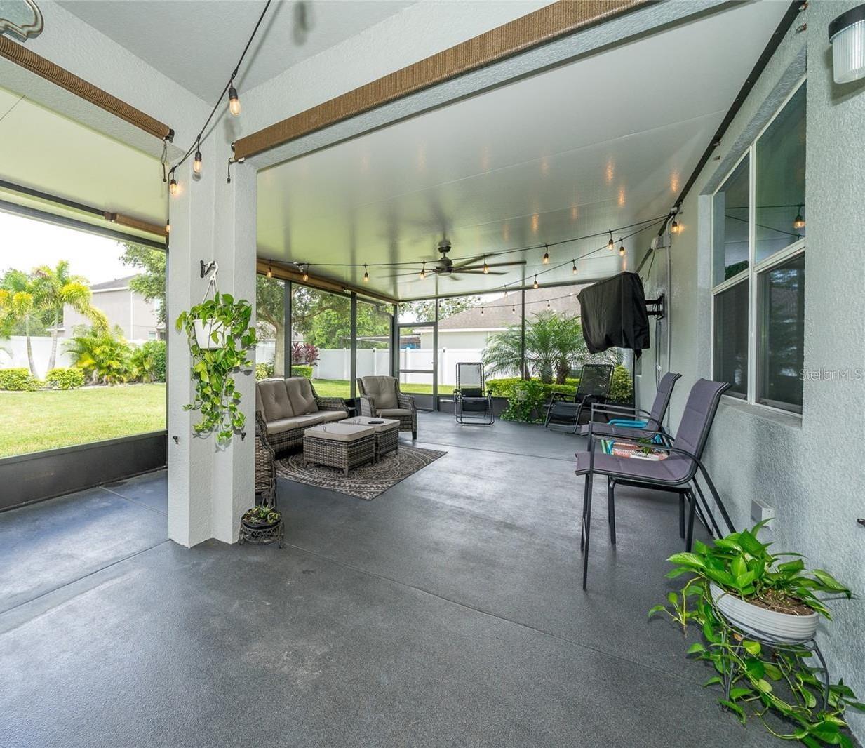 1807 RAVEN MANOR DRIVE