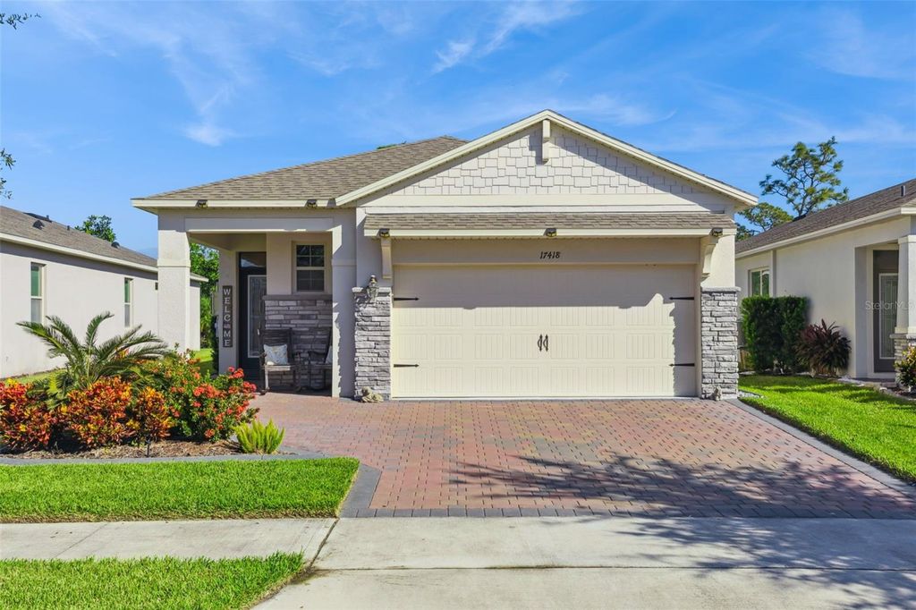 Photo of 17418 Blazing Star Circle, Clermont, FL 34714 (MLS # G5104050)