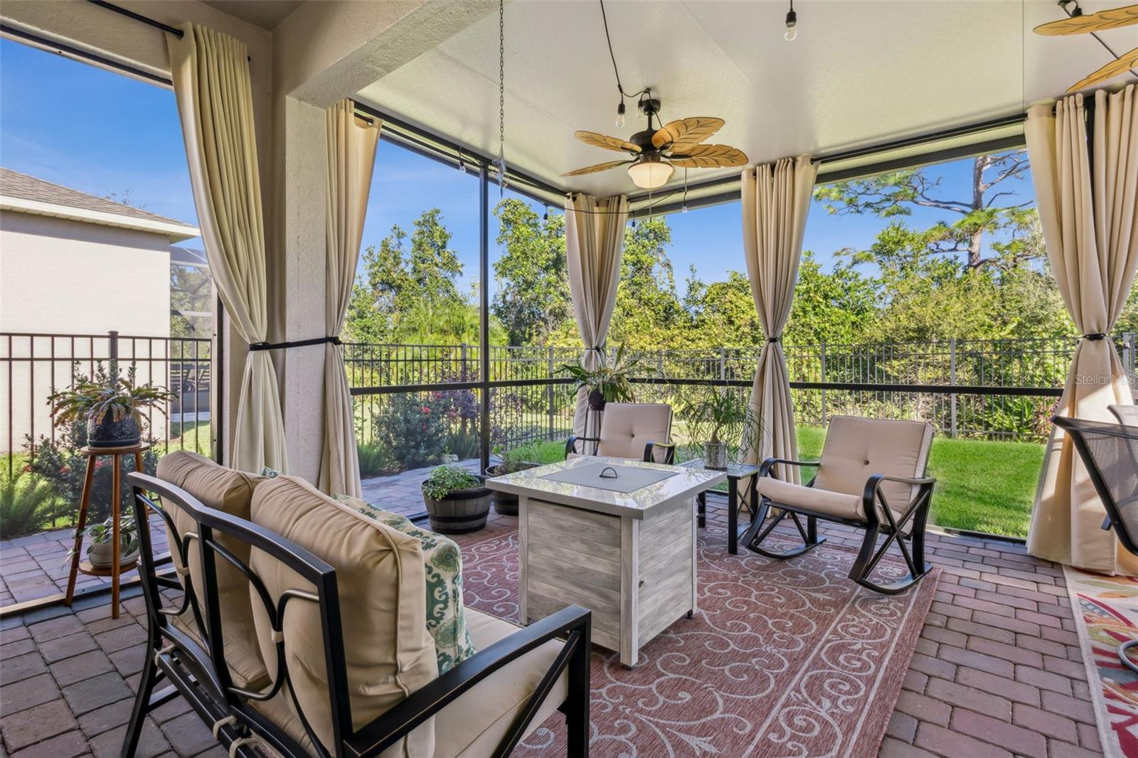 PALMS AT SERENOA - Residential