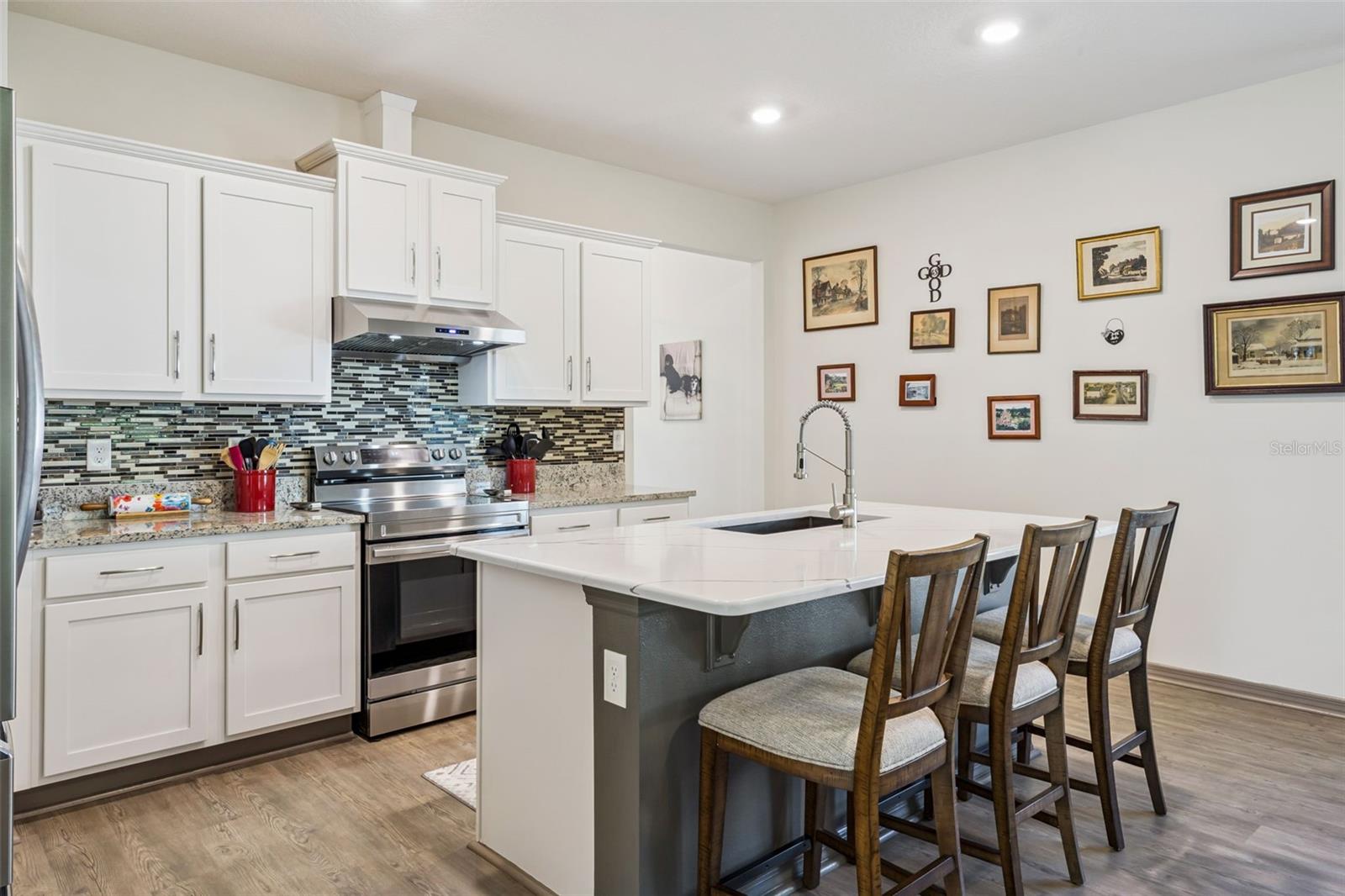 PALMS AT SERENOA - Residential