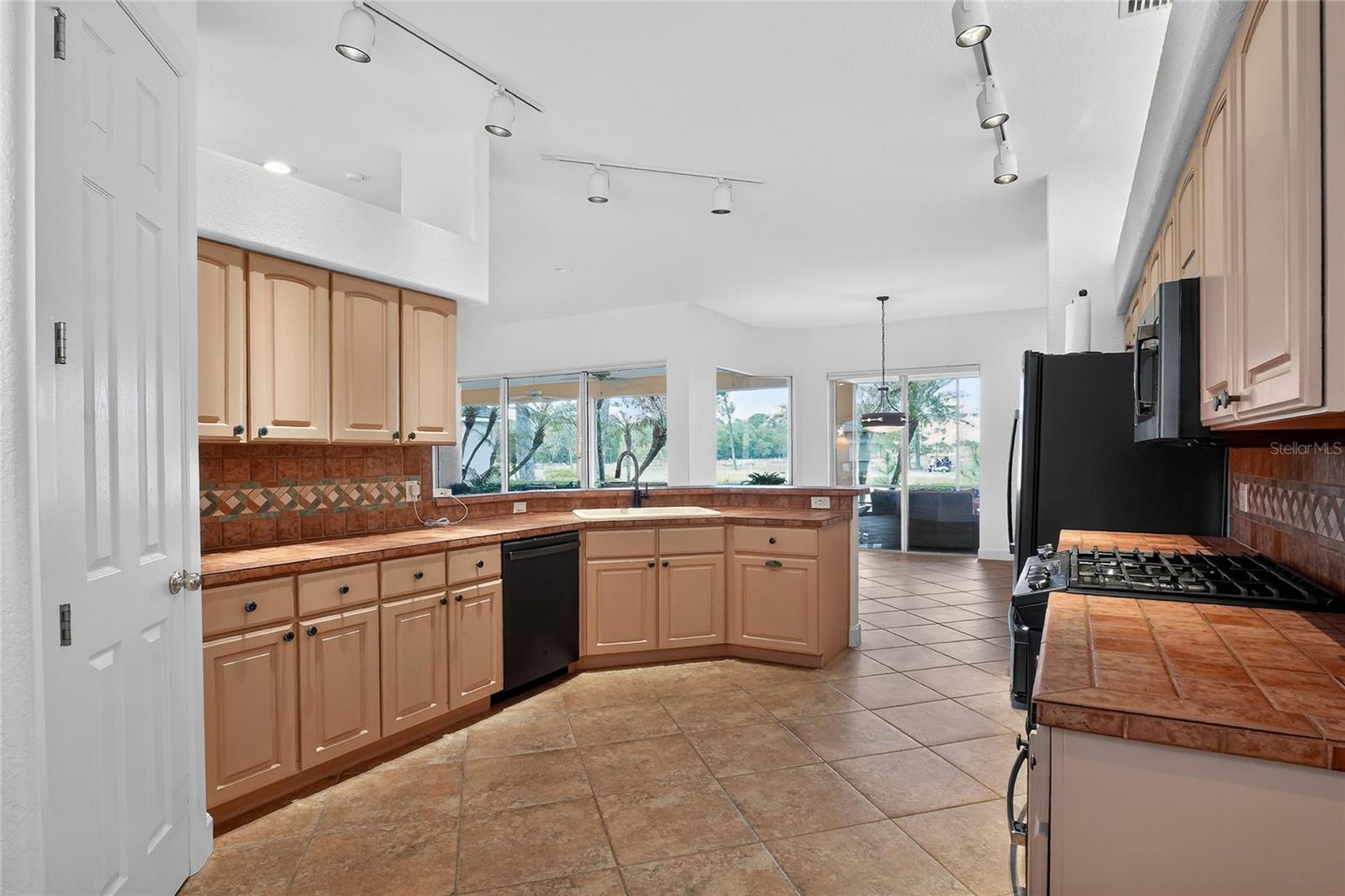 CYPRESSWOOD PLANTATIONS - Residential