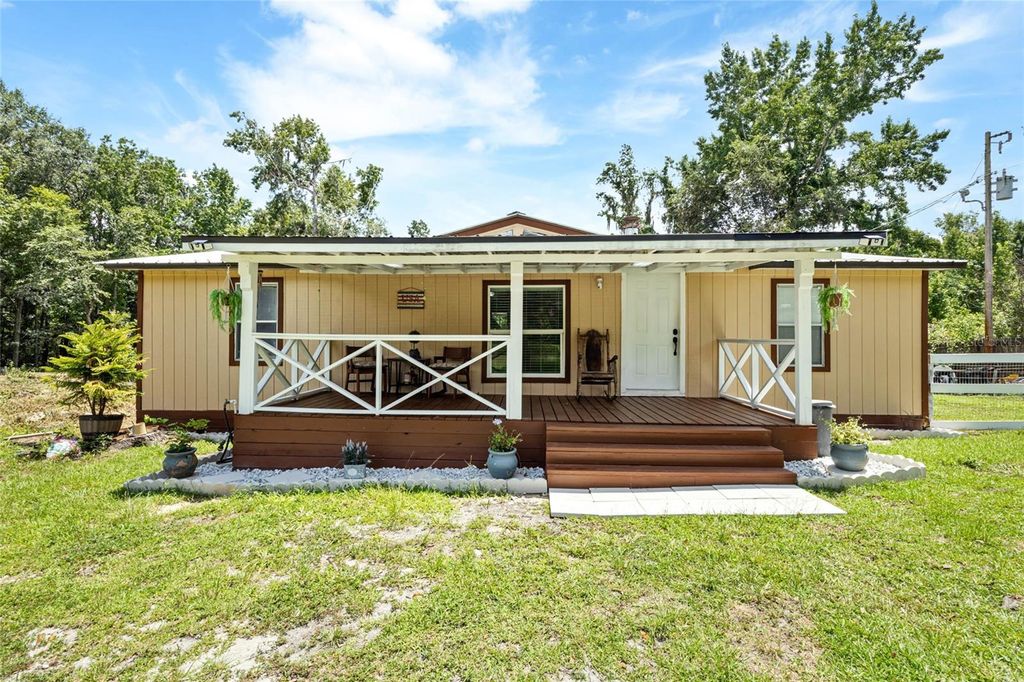 Photo of 17045 NW 128th Terrace, Reddick, FL 32686 (MLS # TB8513668)