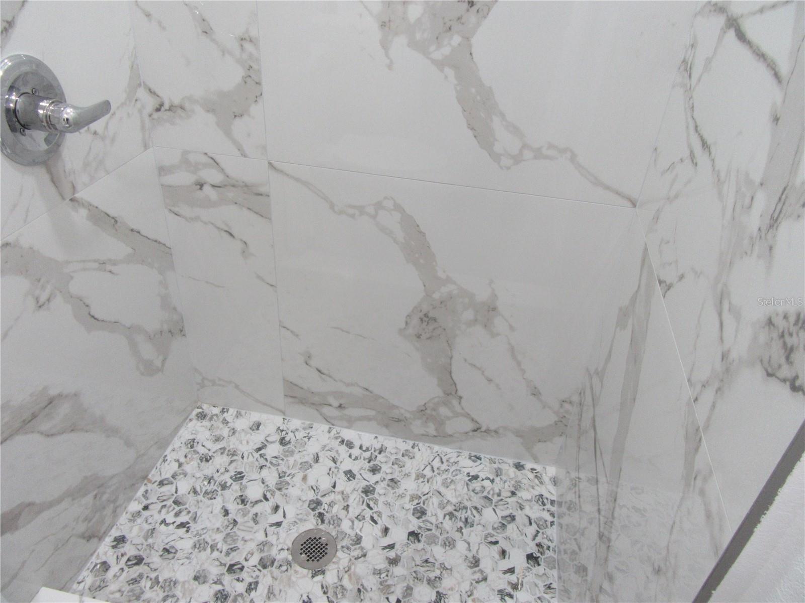 THORNTONS ADD - Residential Lease