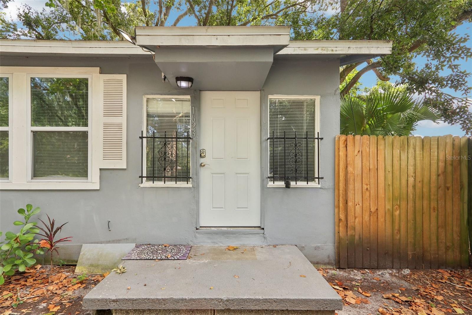 SEOLA WILLIAMSONS ADD - Residential