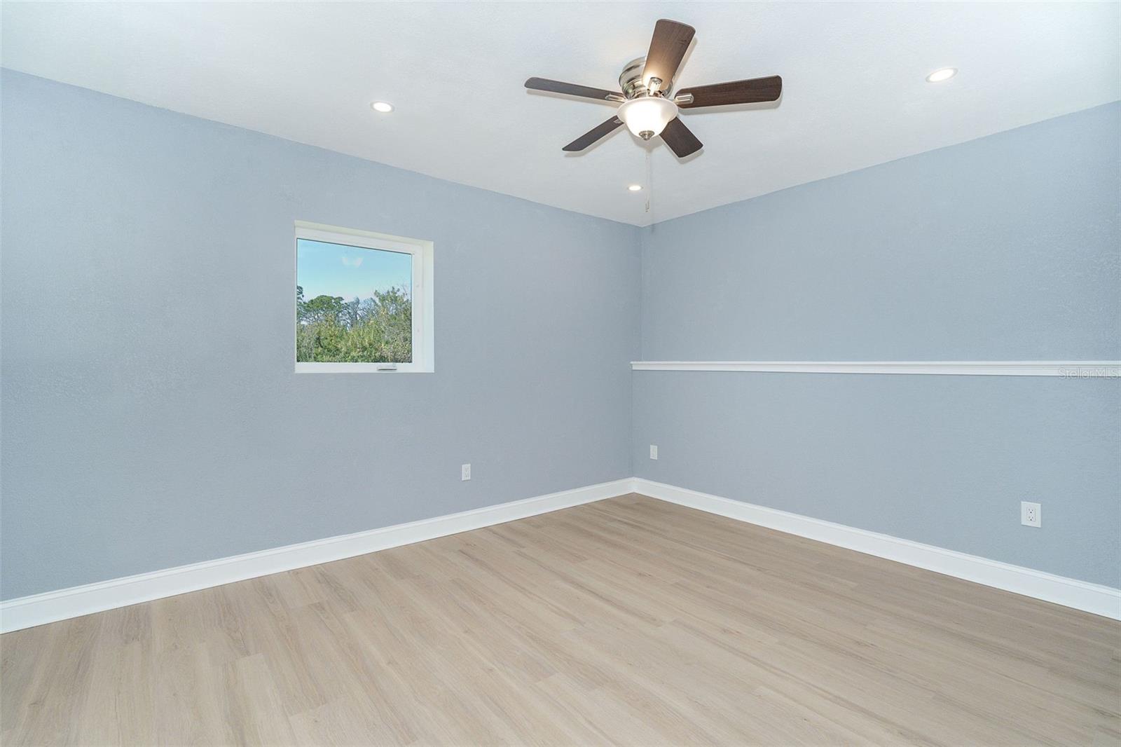 PINE COVE - Residential