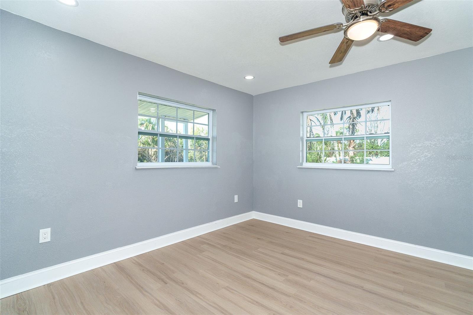 PINE COVE - Residential