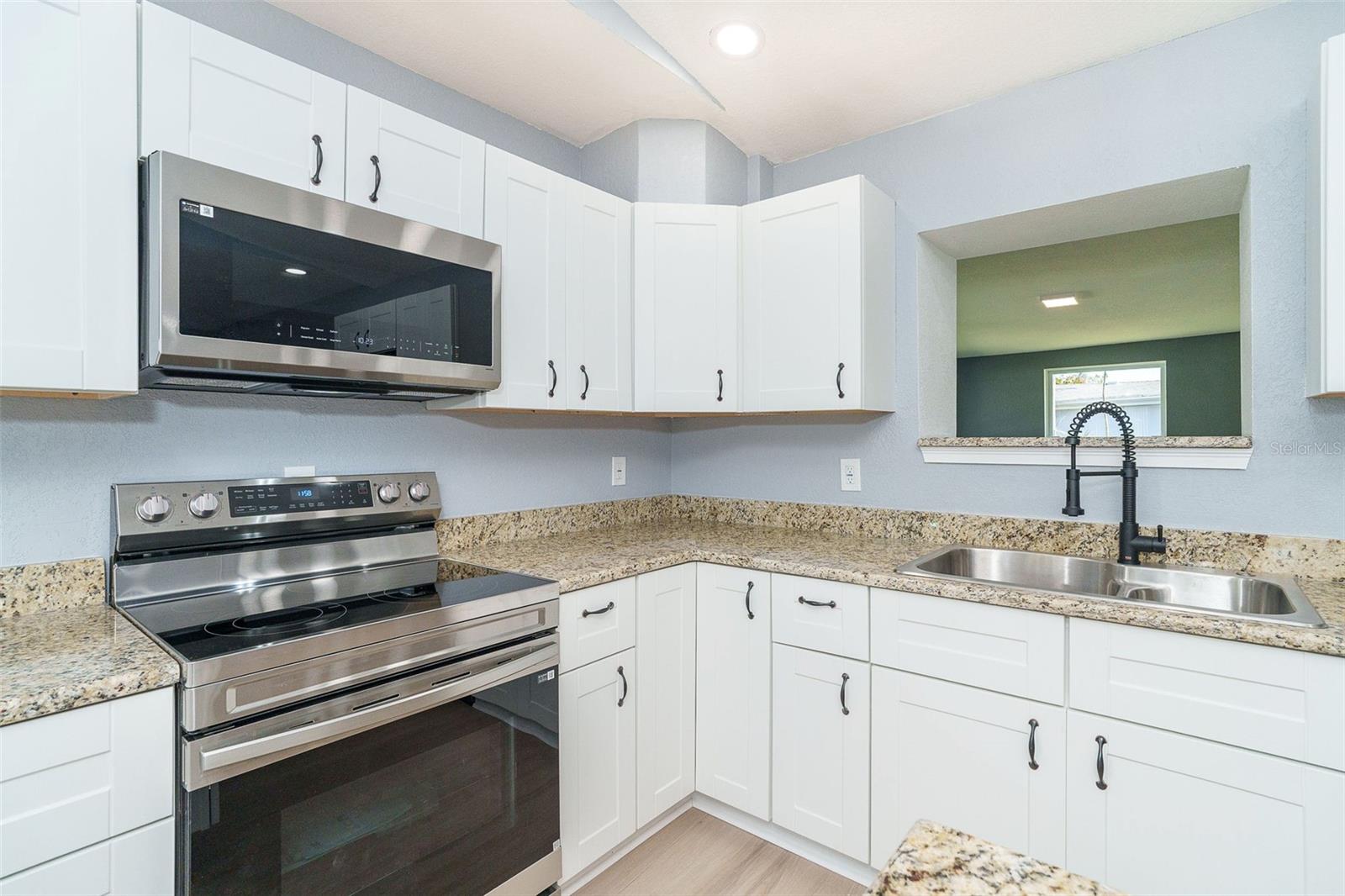 PINE COVE - Residential