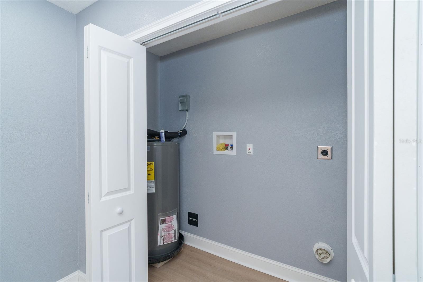 PINE COVE - Residential