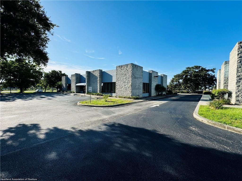 Photo of 344 E Royal Palm Street #1, Lake Placid, FL 33852 (MLS # L4948862)