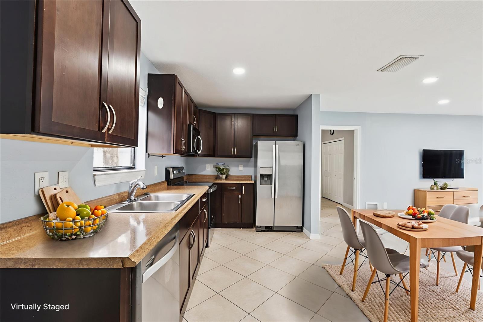 FERNBROOK TRAILS - Residential